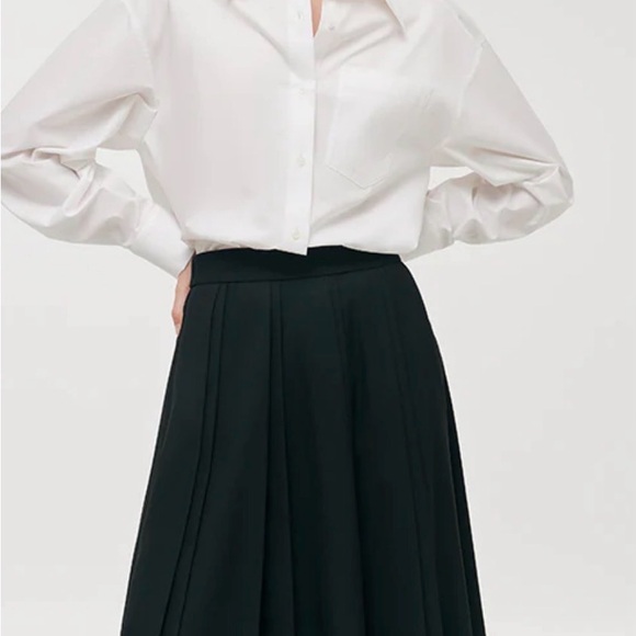 New Elegant Black Pleated Skirt size XS with pockets - Picture 6 of 16